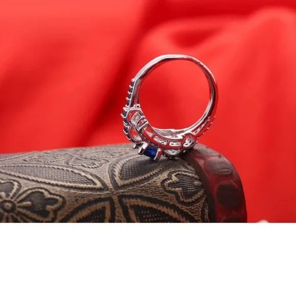 Stunning Princess Cut 1.50ctw Blue Sapphire / Diamond Anniversary Ring - Picture 7 of 8